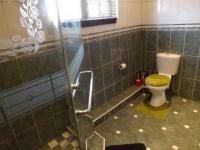 Bathroom 2 of property in Bonela