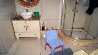 Main Bathroom - 8 square meters of property in Pietermaritzburg (KZN)