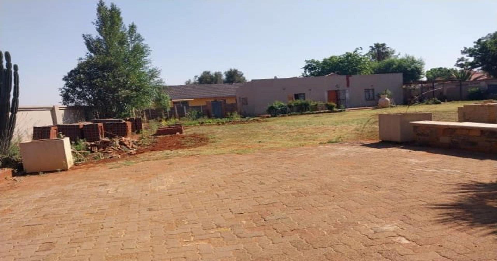 Front View of property in Boksburg
