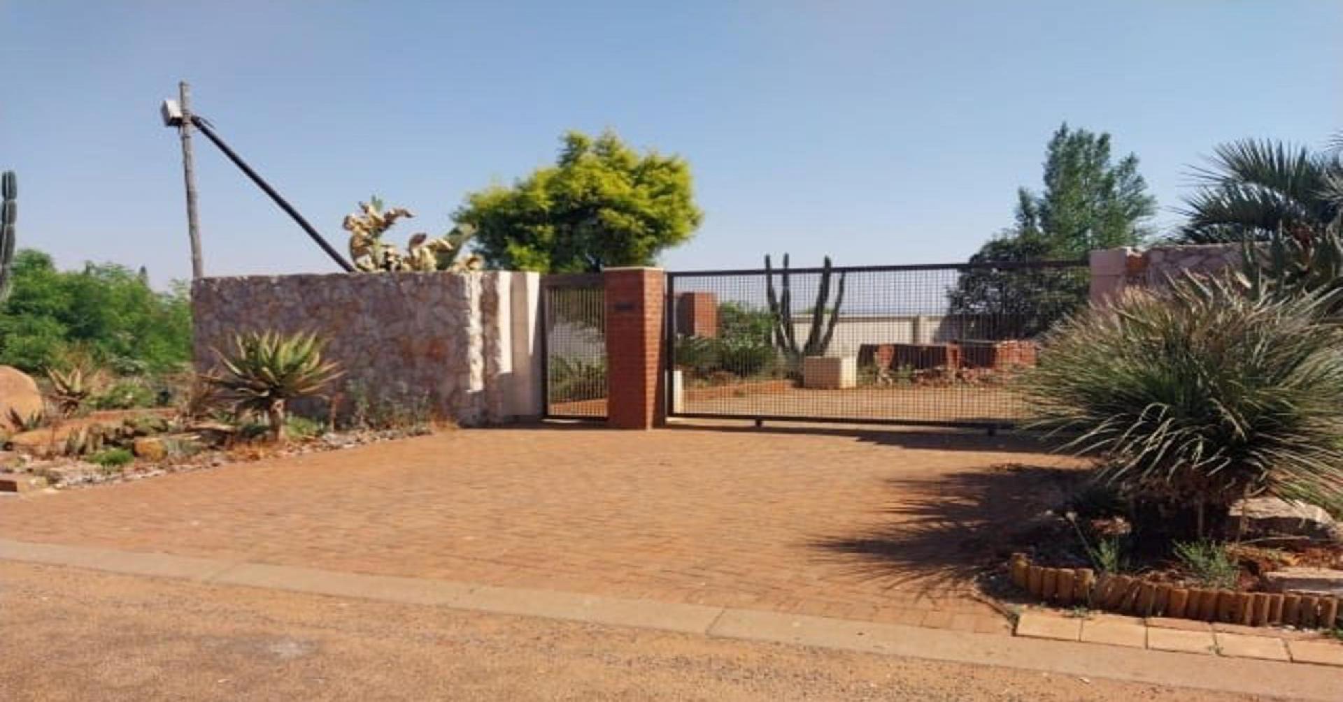 Front View of property in Boksburg