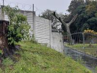 Front View of property in Chiltern Hills