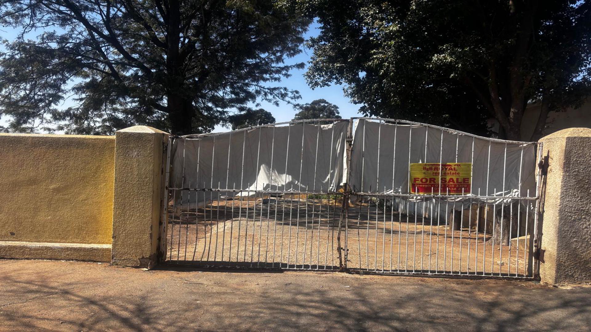 Front View of property in Rosettenville