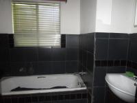 Bathroom 1 - 7 square meters of property in Birch Acres