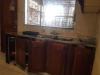Kitchen - 13 square meters of property in Riamarpark