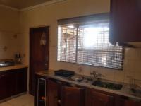 Kitchen - 13 square meters of property in Riamarpark