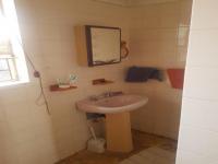 Bathroom 2 of property in Riamarpark