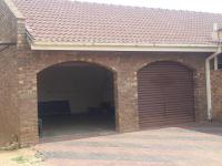 Front View of property in Riamarpark