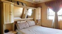 Main Bedroom - 26 square meters of property in Tongaat