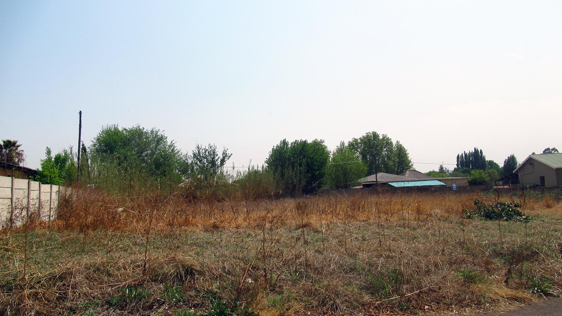 Front View of property in Rensburg