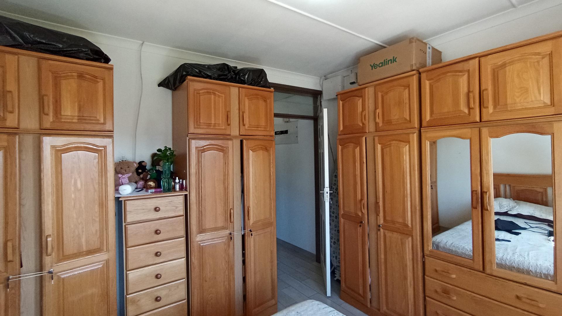 Bed Room 2 - 11 square meters of property in Palmiet