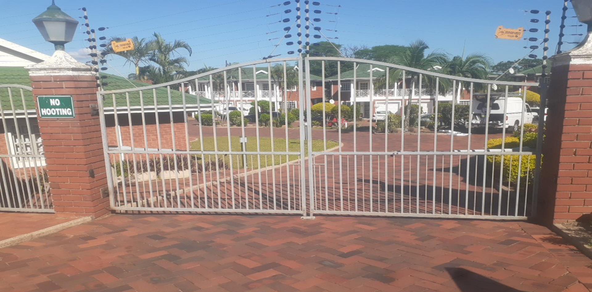 Front View of property in Mount Edgecombe 