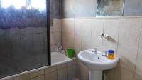 Bathroom 1 - 8 square meters of property in Montclair (Dbn)