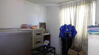 Main Bedroom - 31 square meters of property in Montclair (Dbn)