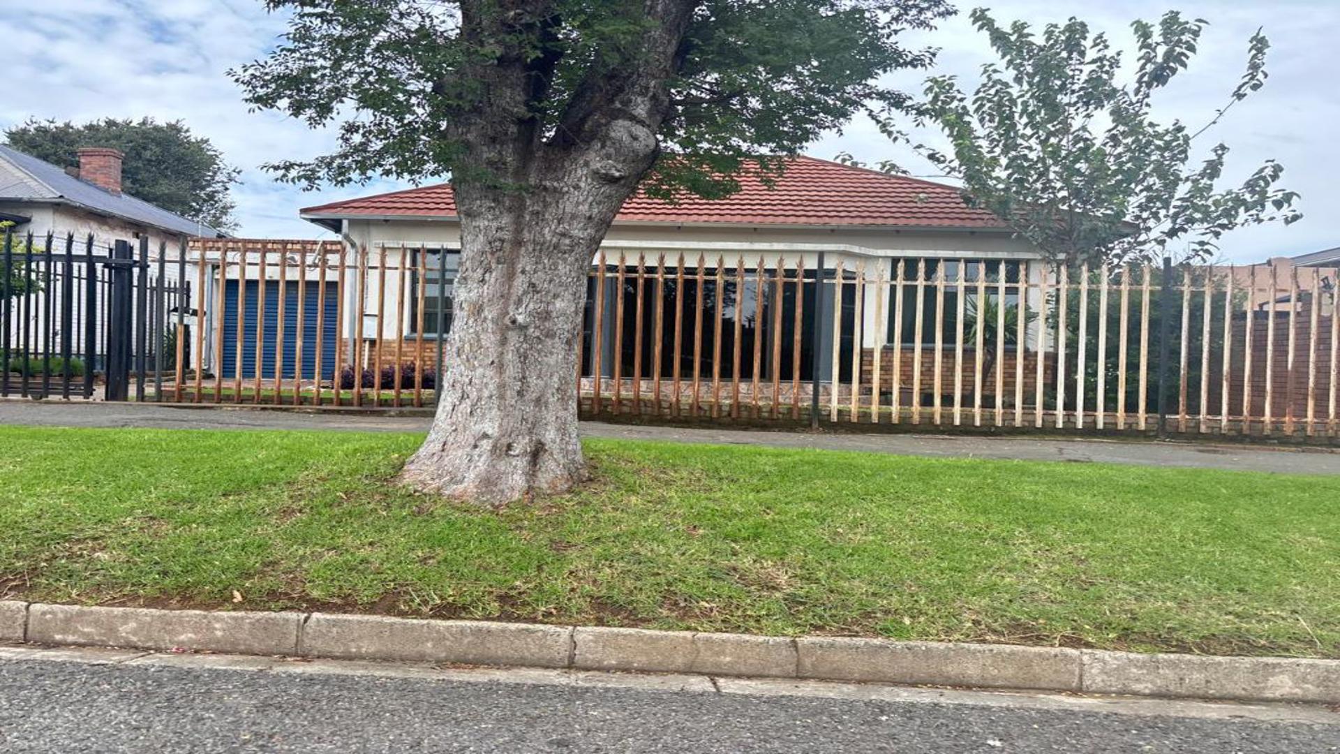 Front View of property in Forest Hill