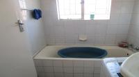 Bathroom 1 - 5 square meters of property in Elandsrand