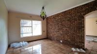 Dining Room - 14 square meters of property in Emalahleni (Witbank) 