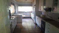 Kitchen - 26 square meters of property in Sasolburg