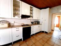 Kitchen - 26 square meters of property in Sasolburg