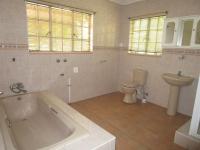 Main Bathroom - 25 square meters of property in Benoni