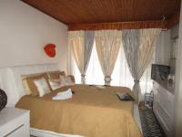 Main Bedroom - 30 square meters of property in Vanderbijlpark