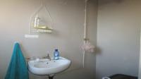 Bathroom 1 - 2 square meters of property in Rayton