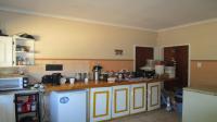 Kitchen - 21 square meters of property in Rayton