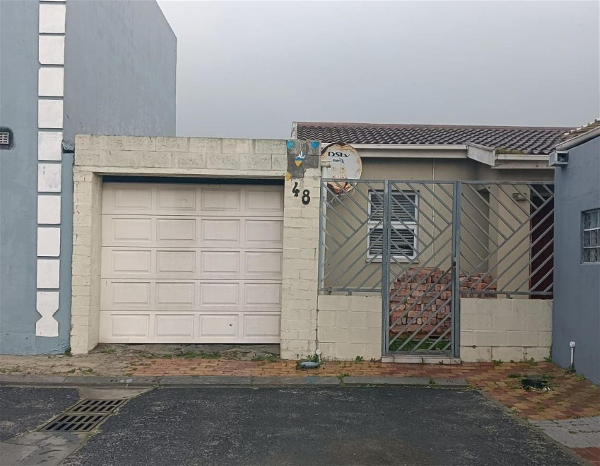 Front View of property in Mitchells Plain