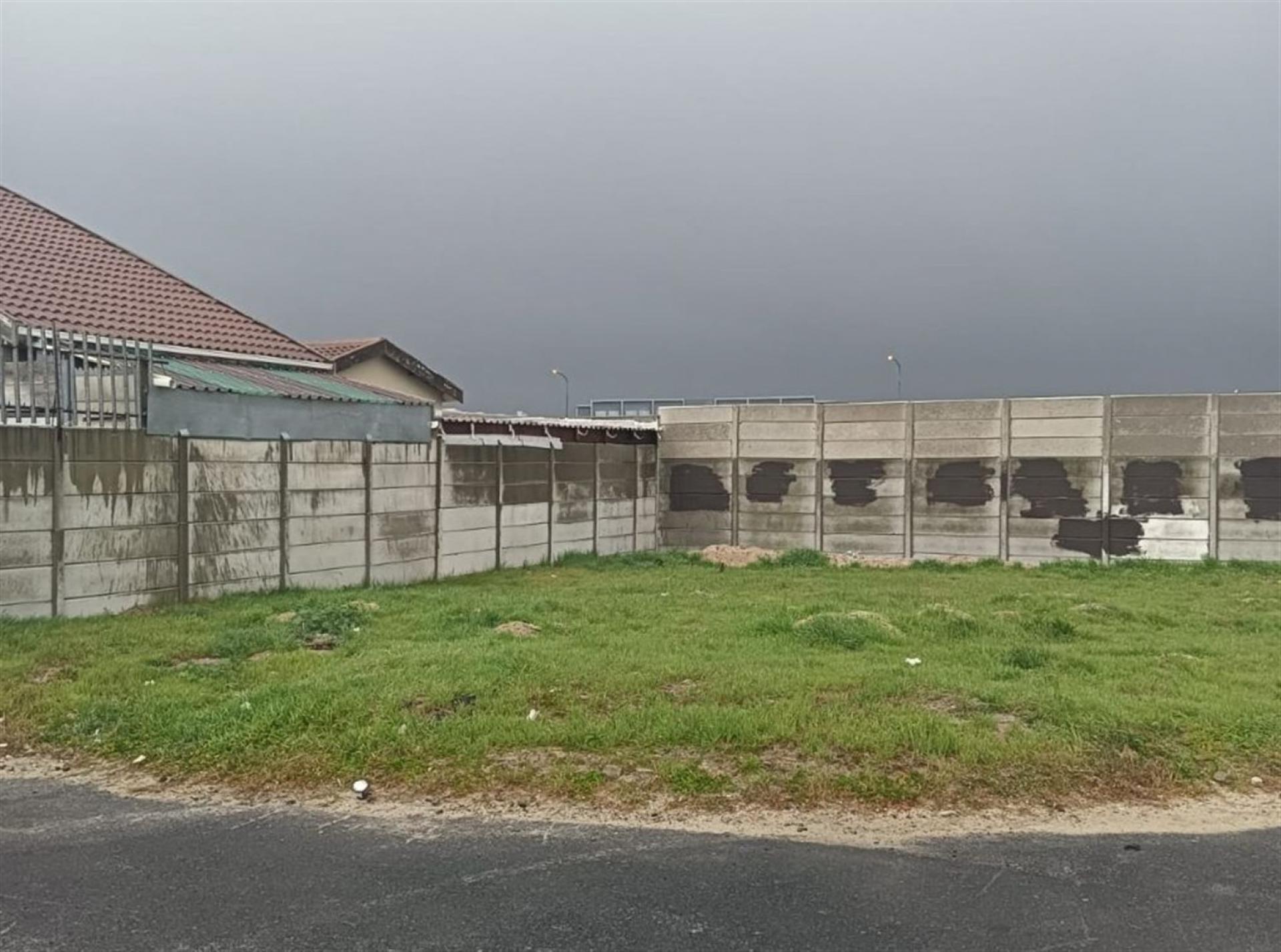 Front View of property in Mitchells Plain