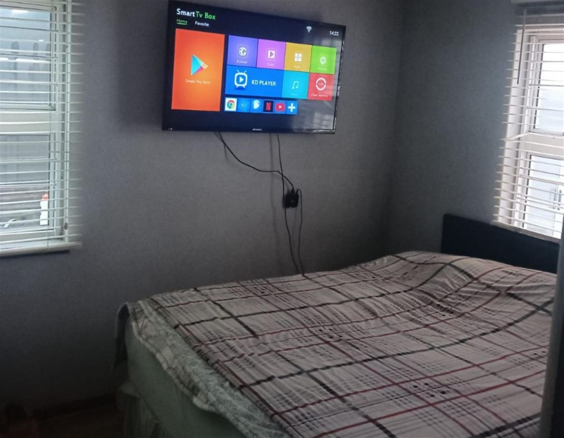 Main Bedroom of property in Mitchells Plain