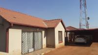 Front View of property in Soshanguve