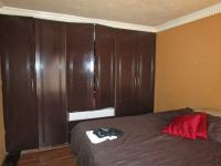 Main Bedroom - 15 square meters of property in Dobsonville
