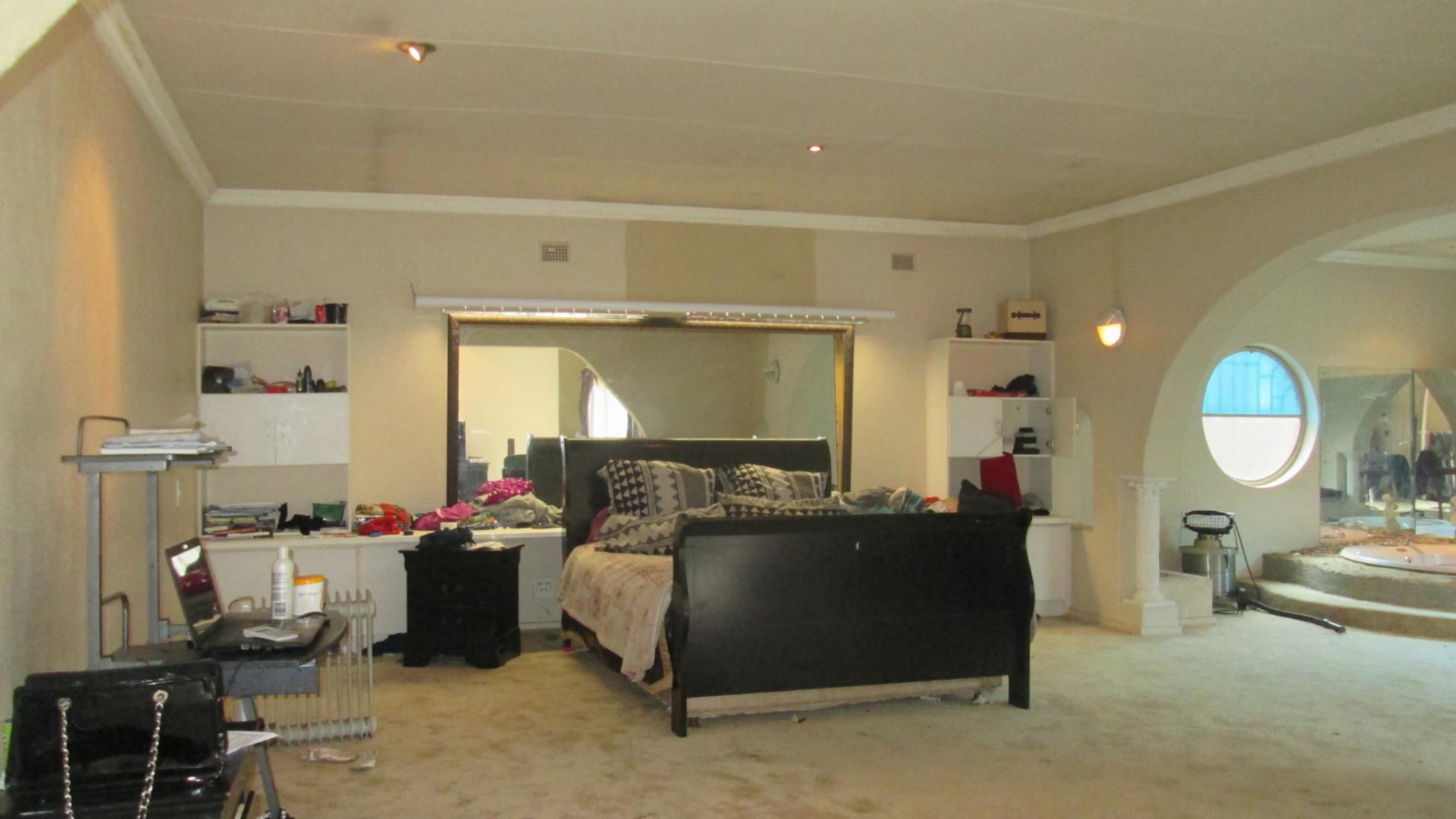 Main Bedroom - 97 square meters of property in Boksburg