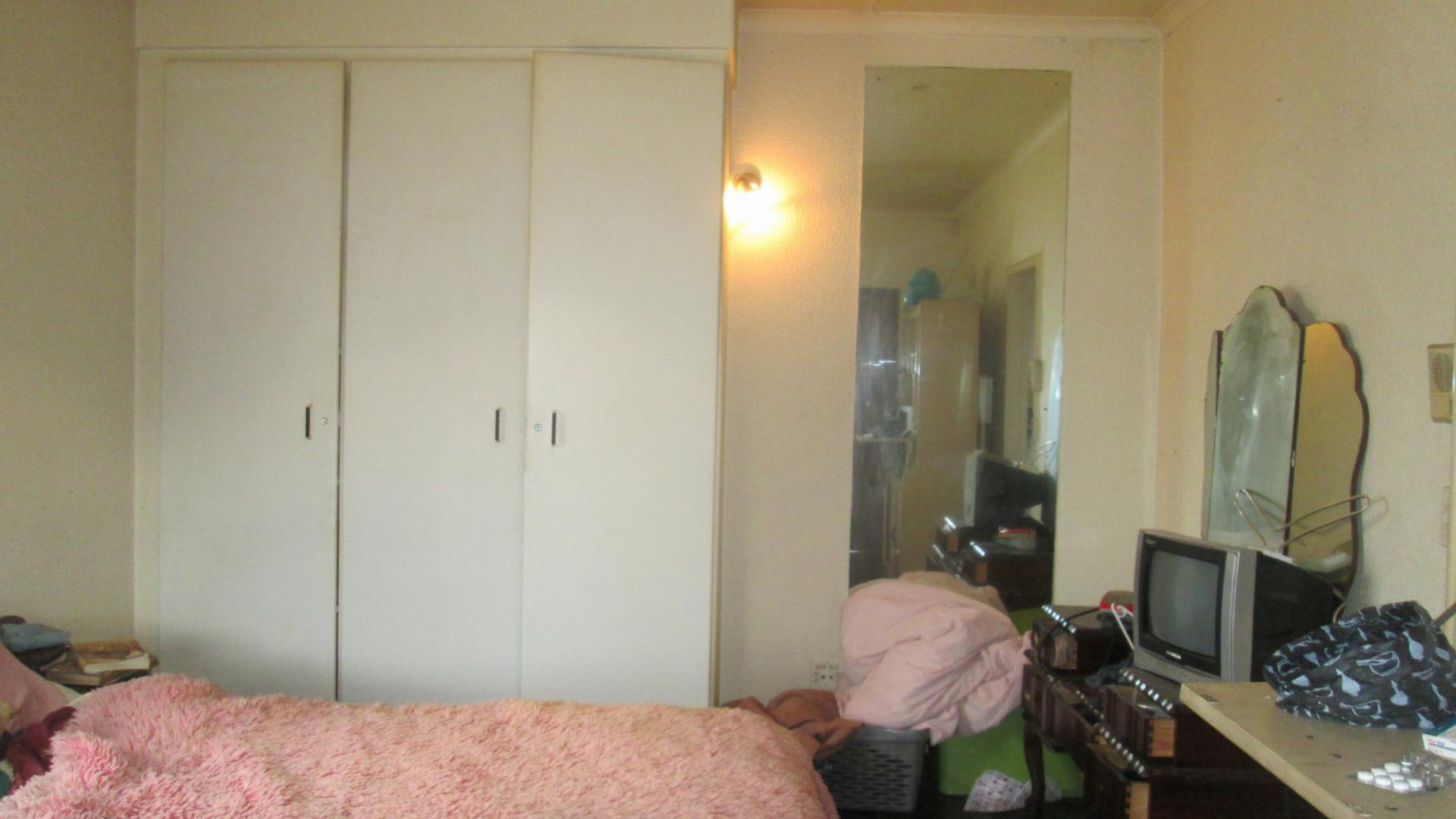 Bed Room 4 - 18 square meters of property in Boksburg