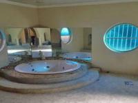 Main Bathroom - 7 square meters of property in Boksburg
