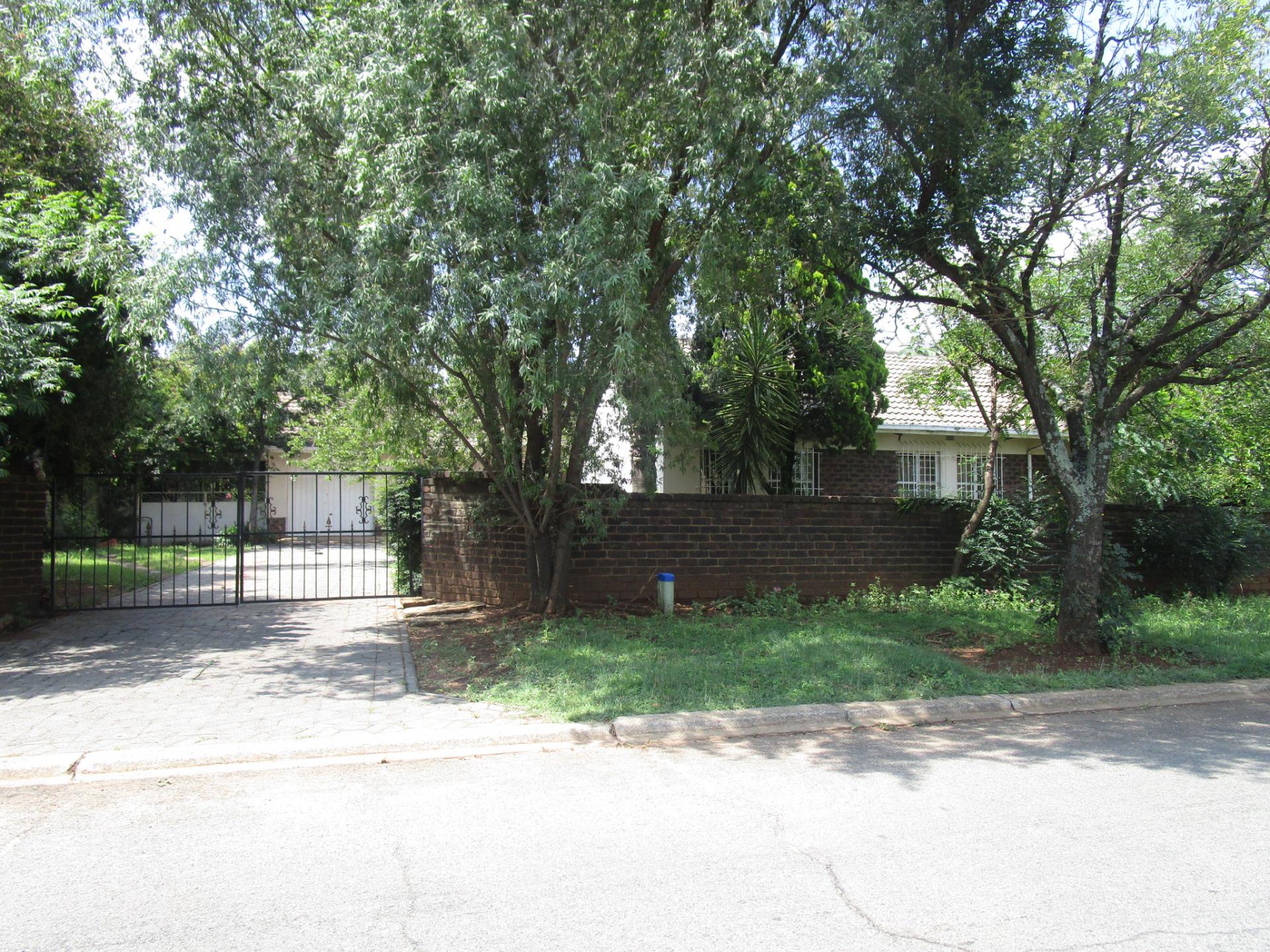 Front View of property in Birchleigh North