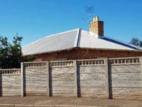 Front View of property in Beaufort West