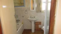 Bathroom 1 - 6 square meters of property in Uvongo