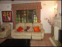 Lounges of property in Assagay
