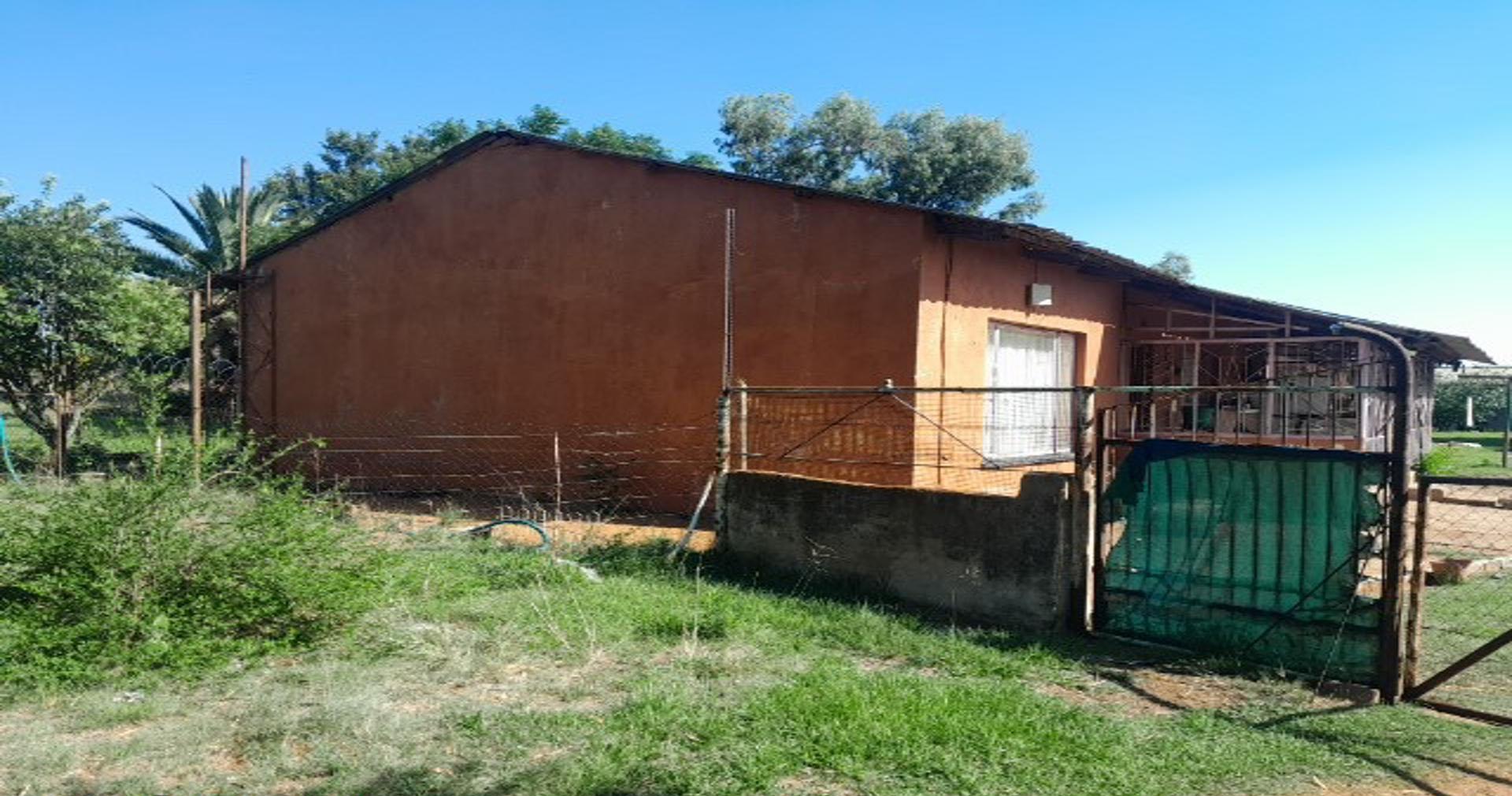 Front View of property in Ogies