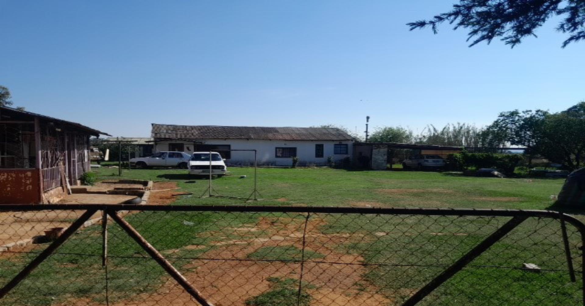 Front View of property in Ogies