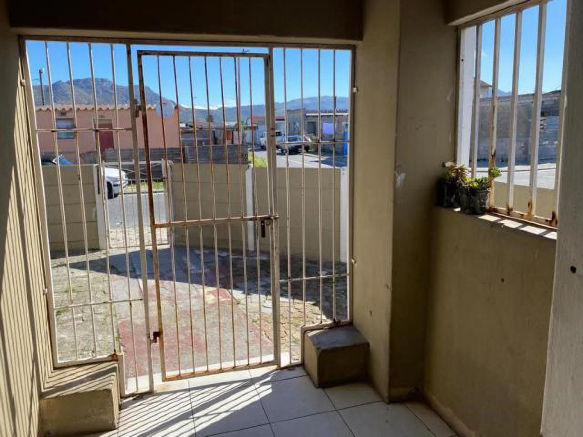 Patio of property in Lavender Hill