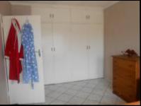 Main Bedroom - 19 square meters of property in Primrose