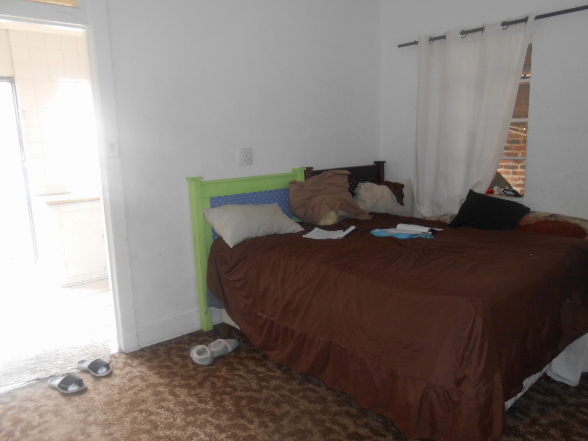 Dining Room - 14 square meters of property in Rosettenville