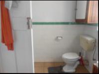 Bathroom 1 - 10 square meters of property in Rosettenville