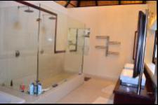 Bathroom 1 - 26 square meters of property in Empangeni