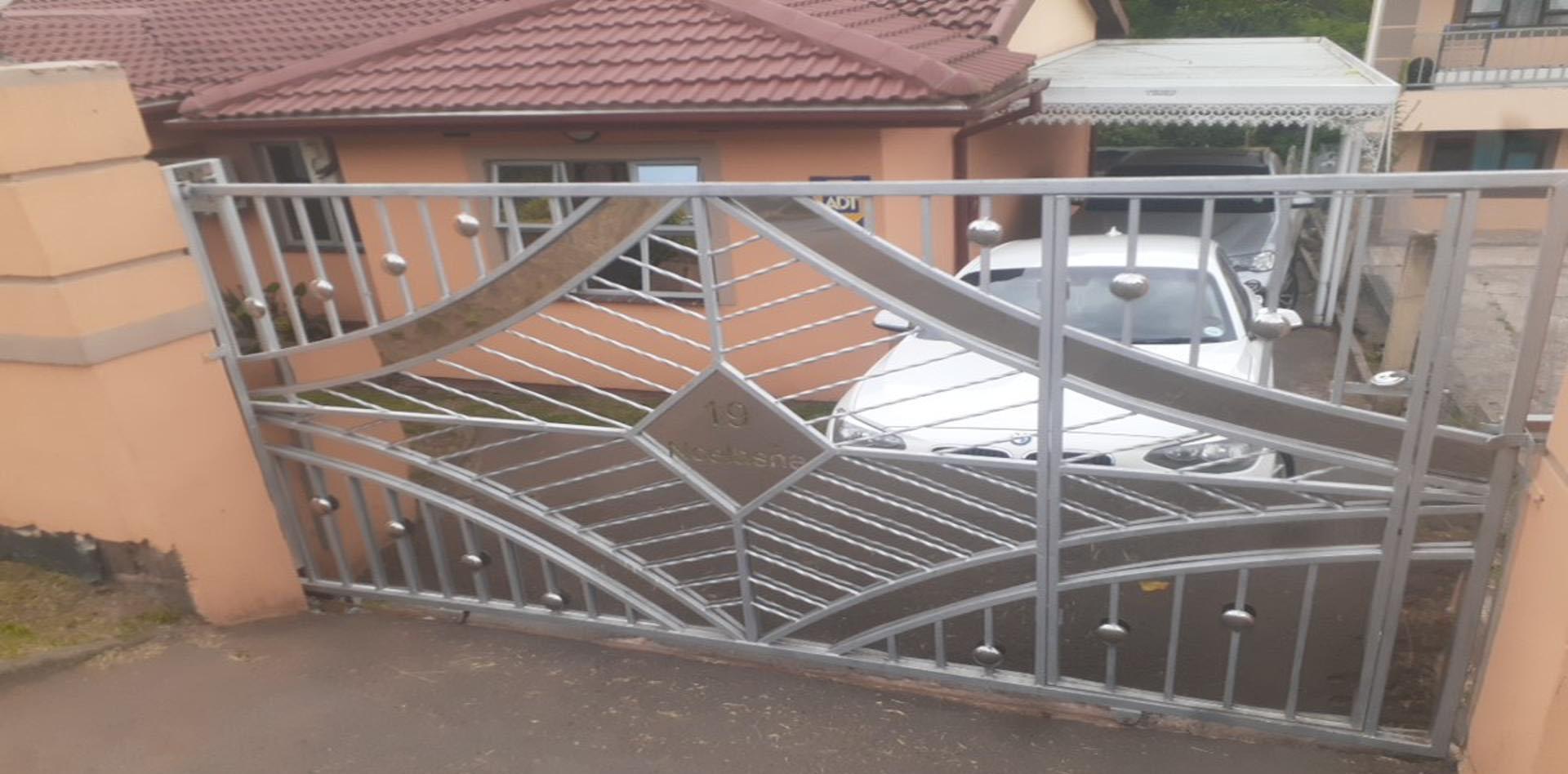 Front View of property in Pinetown 