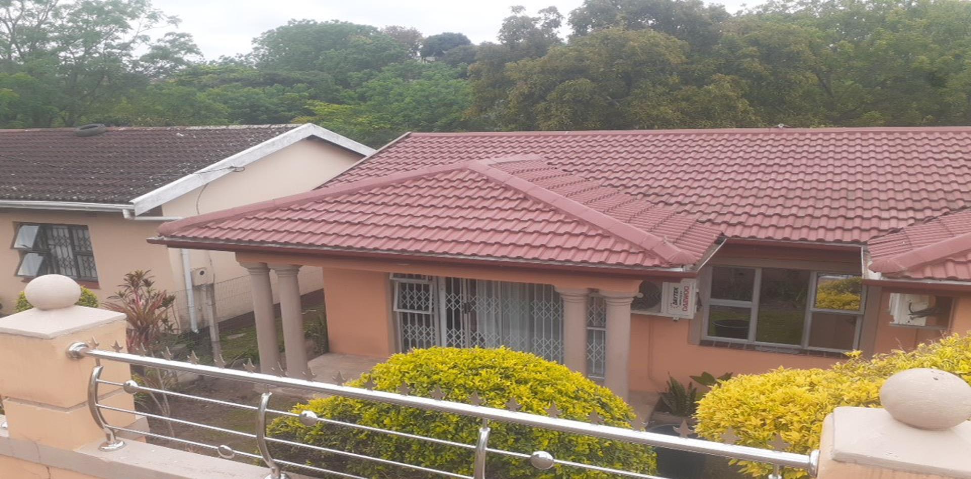 Front View of property in Pinetown 