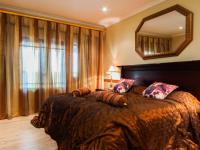 Main Bedroom - 24 square meters of property in Irene Farm Villages