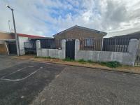 Front View of property in Retreat