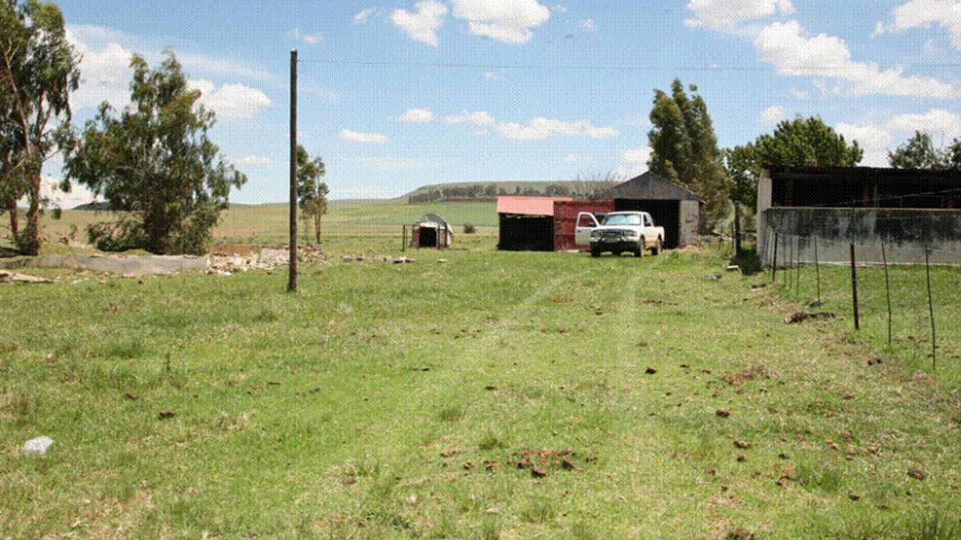 Front View of property in Memel